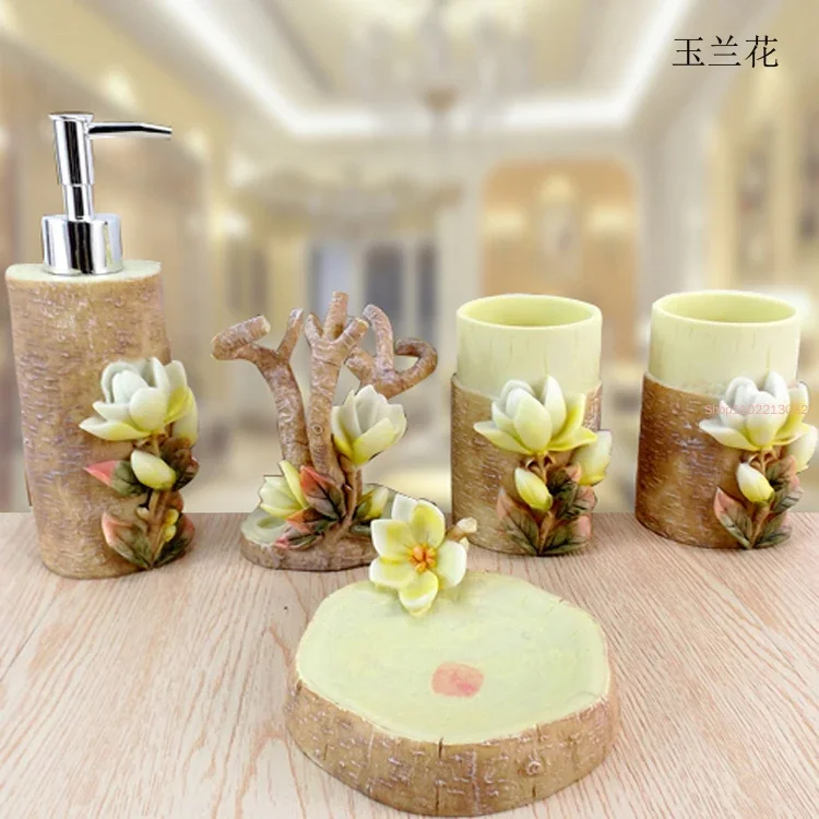 Wedding Bathroom Supply Kit - طقم إكسسوارات حمام من الراتنج مكون