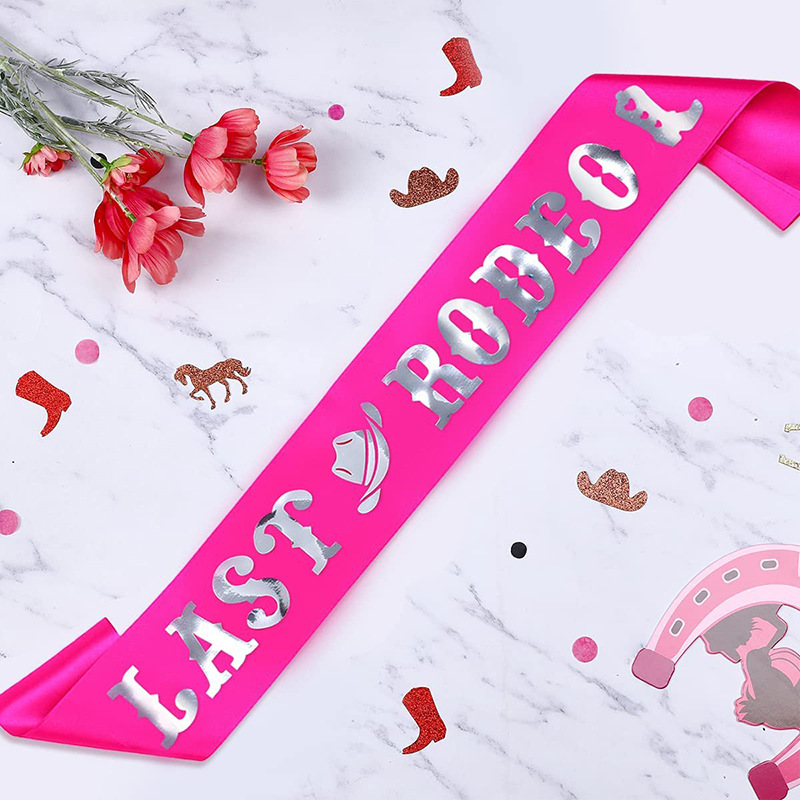 وشاح لحزام الكتف لحفلة العزوبي - مراجعة Bride Tribe Sash وسعره