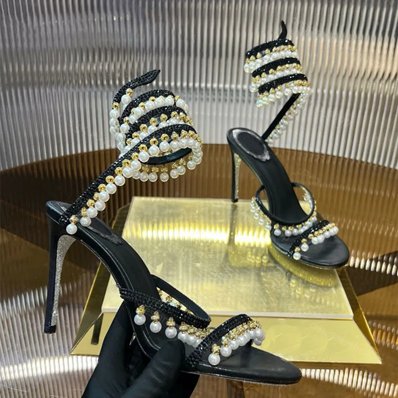 صنادل نسائية فاخرة مزينة بالأح - مراجعة Wedding Shop وسعره